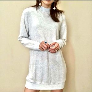 NWT Monrow sweater
